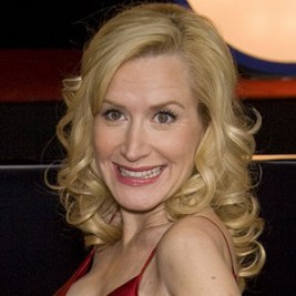 Angela Kinsey  Image