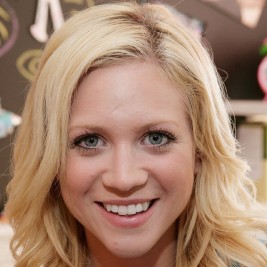 Brittany Snow Agent