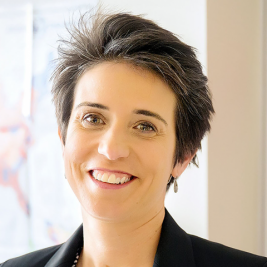 Amy Walter Mani Image