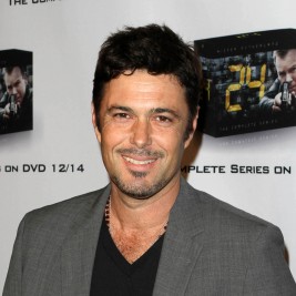 Carlos Bernard  Image