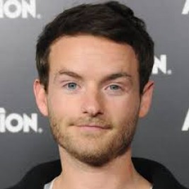 Christopher Masterson  Image