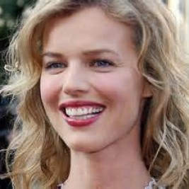 Eva Herzigova Agent