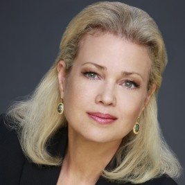 Melody Anderson Agent