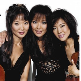 Ahn Trio  Image